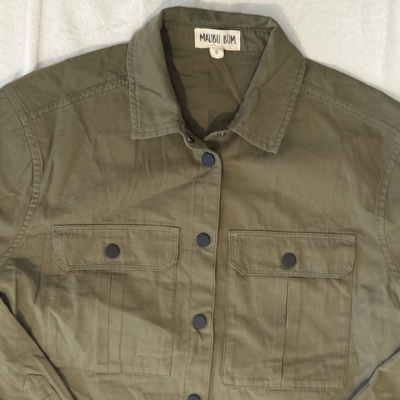 Malibu Bum Army Green Shacket Small Button-Up Utility Layering Top - Picture 13 of 16